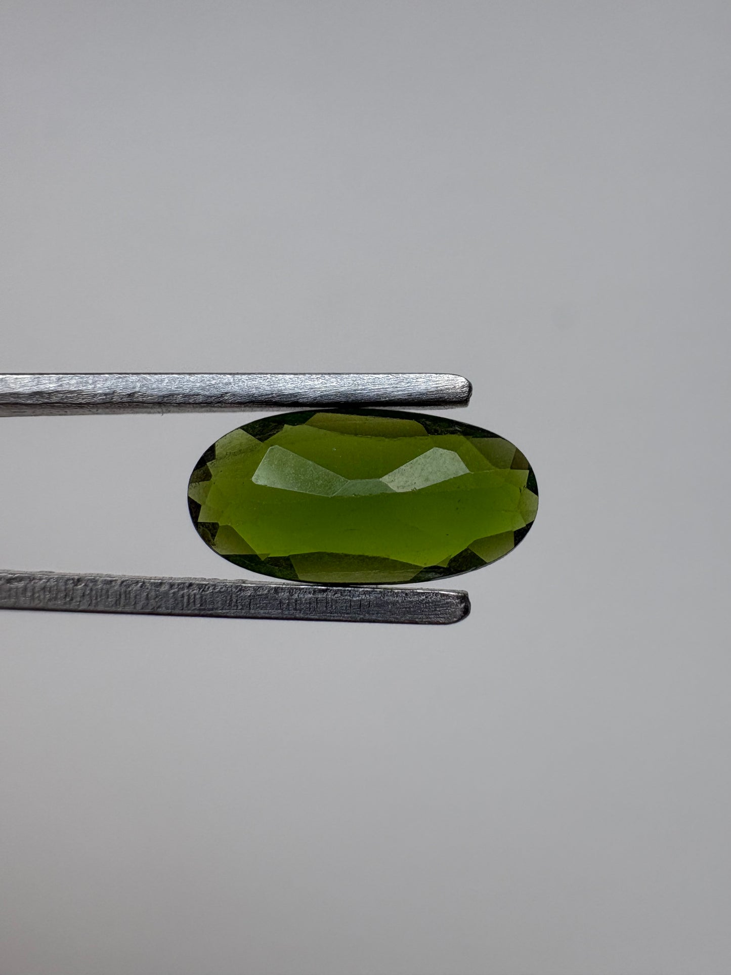 0.965 Diopside Oval