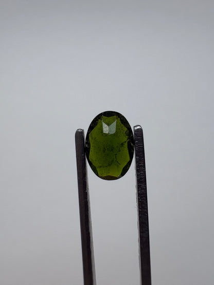 0.735 Diopside Oval