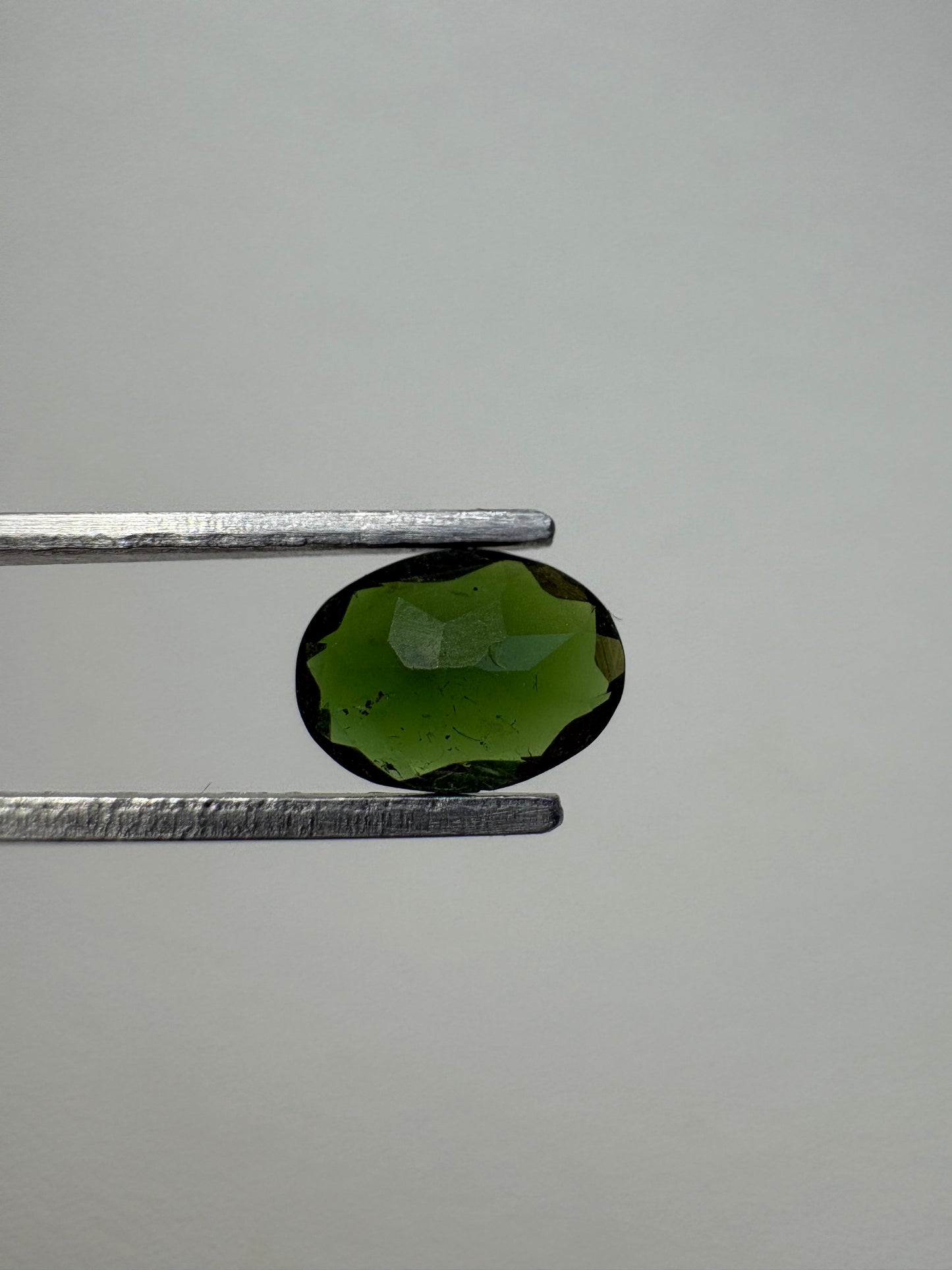 0.945 Diopside Oval