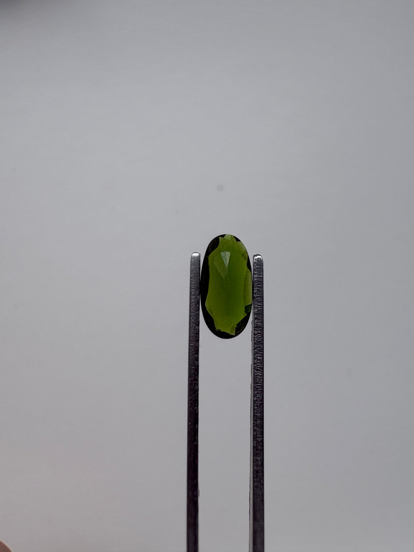 0.965 Diopside Oval