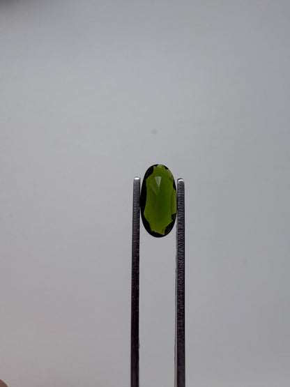 0.965 Diopside Oval