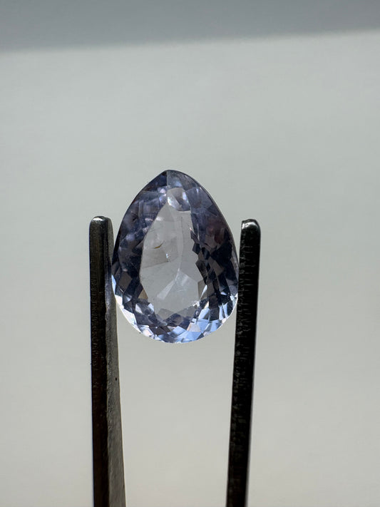 1.525 Spinel Pear