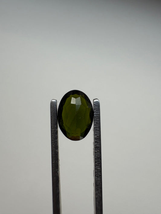 0.865 Diopside Oval