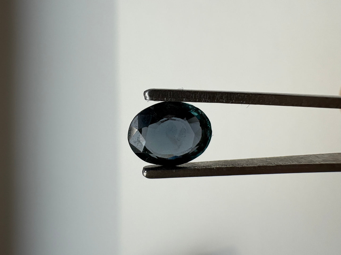 1.000 Green Sapphire Oval