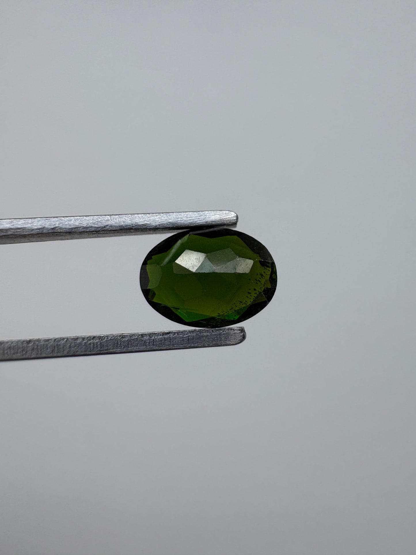 0.870 Diopside Oval