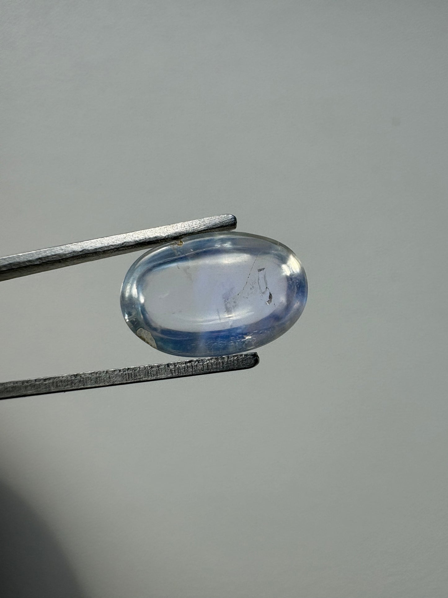 3.000 Blue Moonstone Cabochon