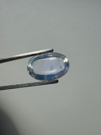 3.000 Blue Moonstone Cabochon