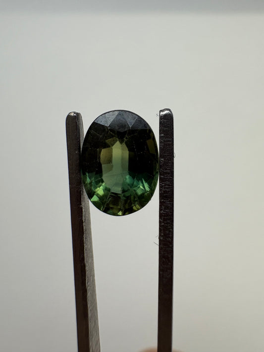1.070 Green Sapphire Oval