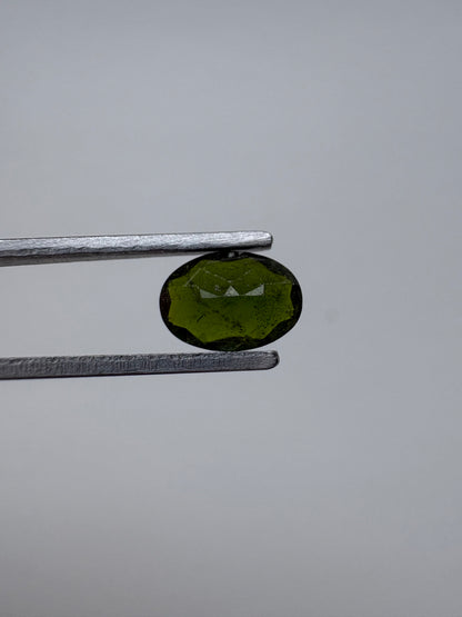 0.735 Diopside Oval
