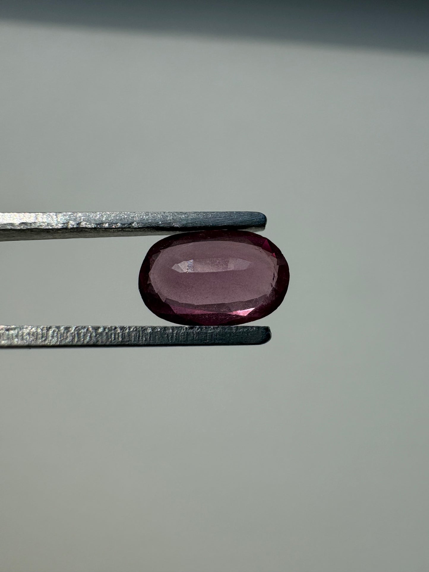 0.925 Garnet Dark Pink Oval