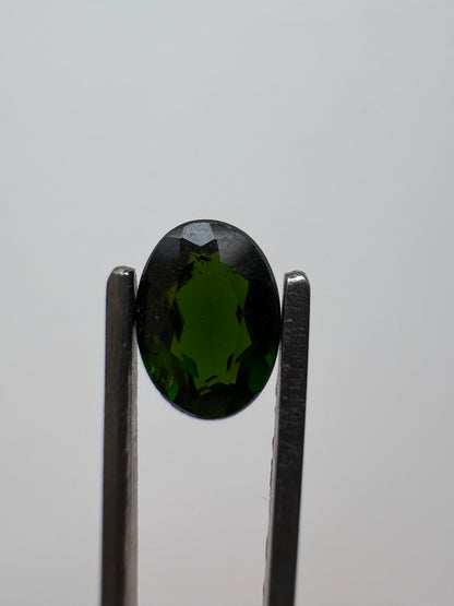 0.870 Diopside Oval